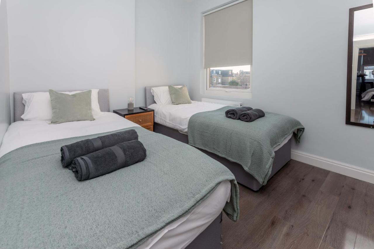 Taylor'S Apartment Wimbledon London Bagian luar foto