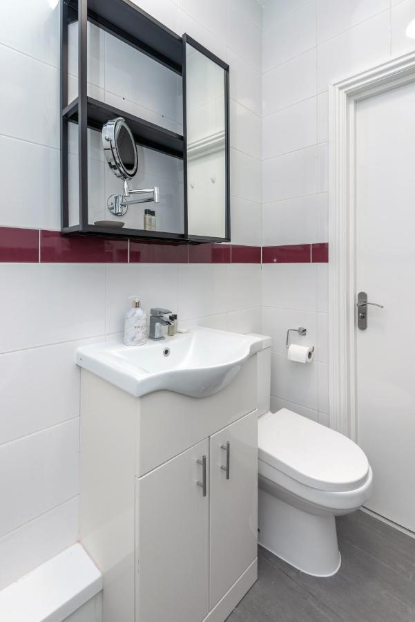Taylor'S Apartment Wimbledon London Bagian luar foto